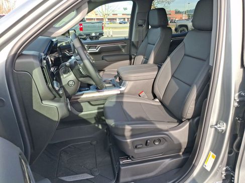 New 2026 Chevrolet Silverado 1500 LTZ w/ LTZ Premium Package image 14