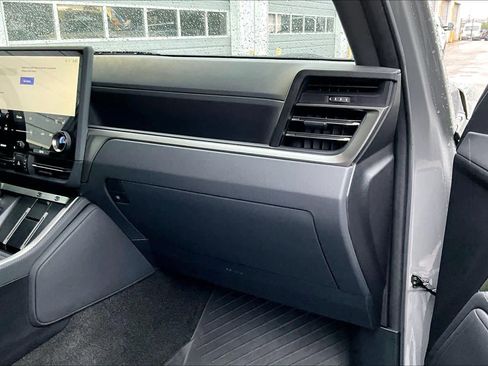 Used 2024 Lexus GX 550 AWD/4WD image 19