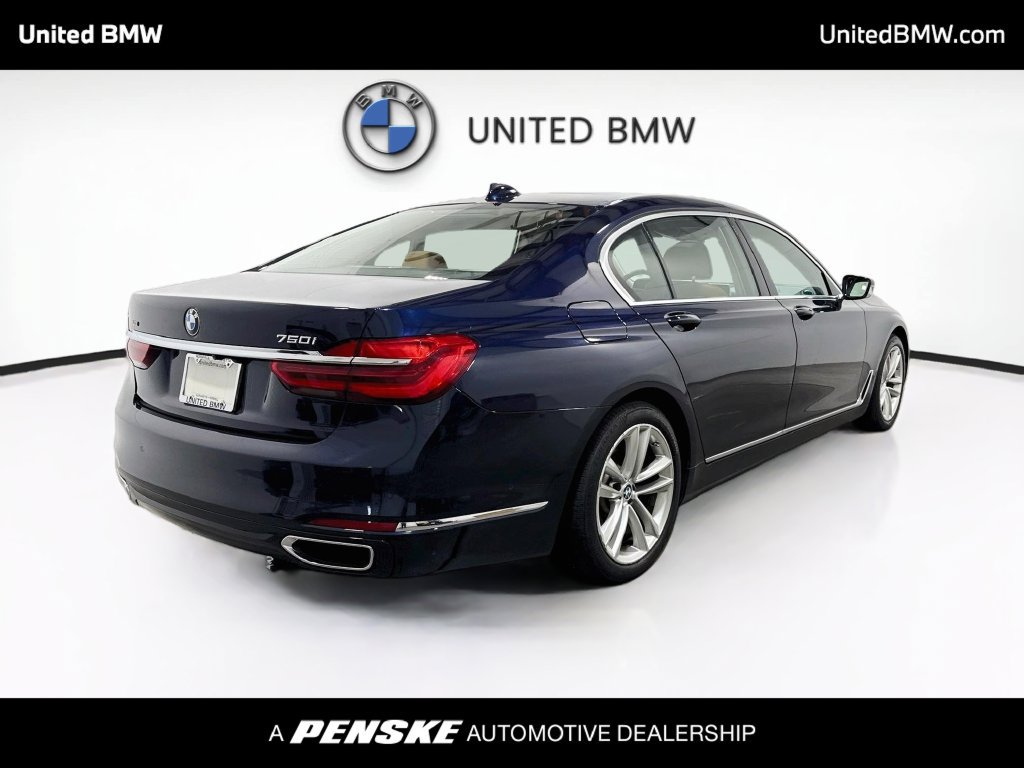 Used 2017 BMW 750i xDrive AWD/4WD image 5