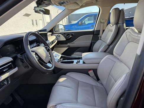 Used 2021 Lincoln Aviator Reserve w/ Equipment Group 201A image 11