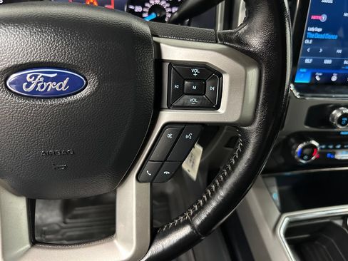 Used 2022 Ford F250 Lariat w/ Chrome Package AWD/4WD image 16