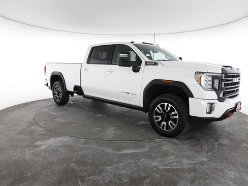 Used 2023 GMC Sierra 2500 AT4 w/ AT4 Premium Plus Package image 2