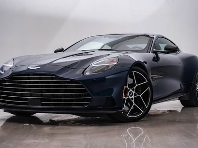 Used 2025 Aston Martin Vanquish
