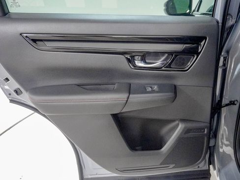 Used 2026 Honda CR-V Sport Touring image 38