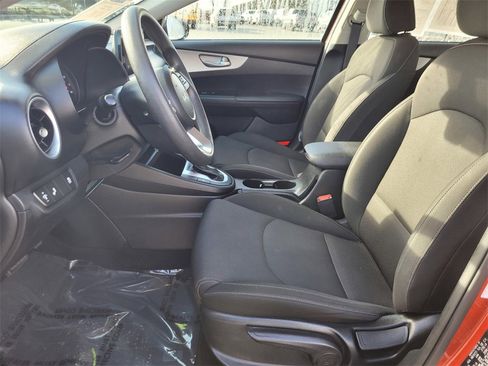 Used 2024 Kia Forte LXS w/ LXS Technology Package image 15