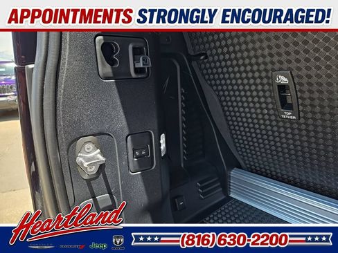 Used 2021 Land Rover Defender 90 First Edition AWD/4WD image 99