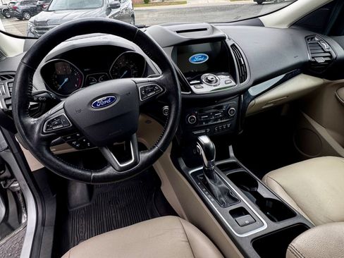 Used 2018 Ford Escape Titanium w/ Ford Safe & Smart Package AWD/4WD image 6
