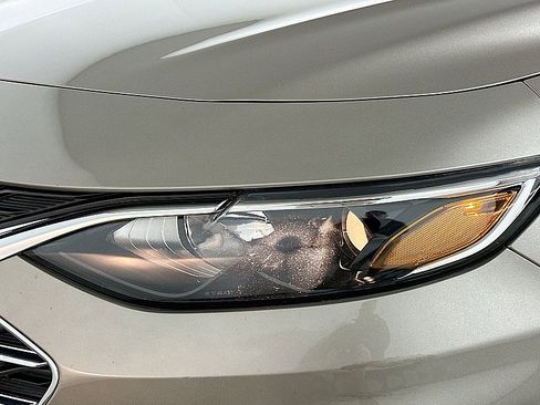 Used 2023 Chevrolet Malibu LT image 30