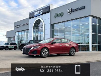 Used 2024 Nissan Altima 2.5 SV