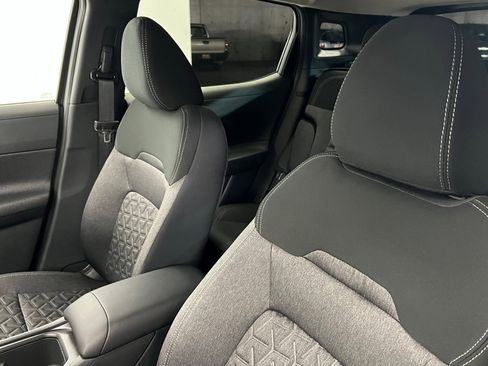 New 2026 Nissan Kicks SV image 16