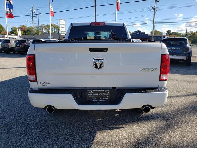 Used 2018 RAM 1500 Express w/ Express Value Package AWD/4WD image 4