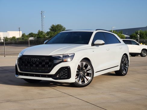 Used 2026 Audi Q8 Premium Plus AWD/4WD image 1