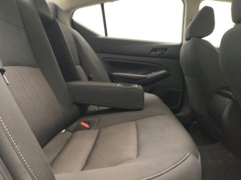 Used 2024 Nissan Altima 2.5 S FWD image 19
