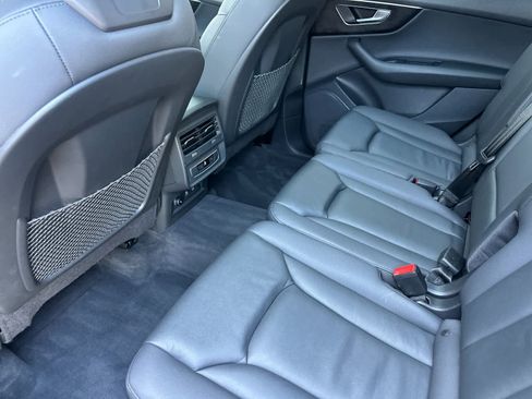 Used 2023 Audi Q7 2.0T Premium AWD/4WD image 4