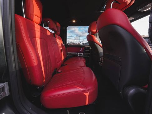 Used 2024 Mercedes-Benz G 63 AMG 4MATIC image 33