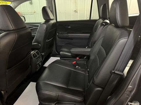 Used 2020 Honda Pilot Elite image 15