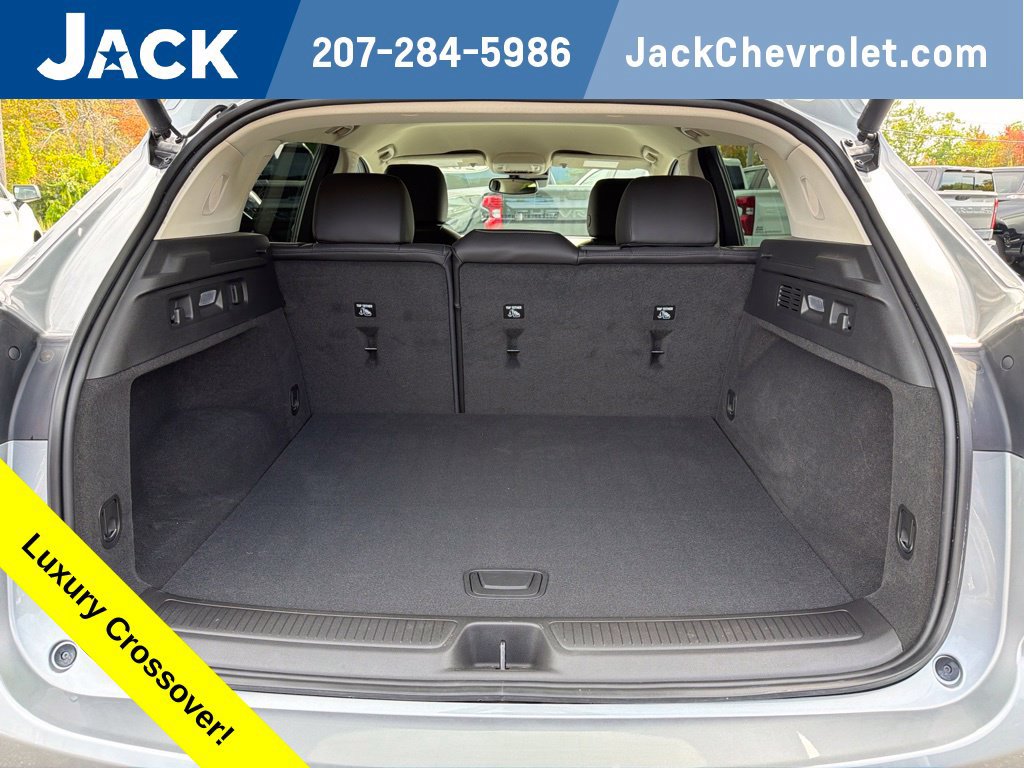 Used 2023 Buick Envision Essence AWD/4WD image 33