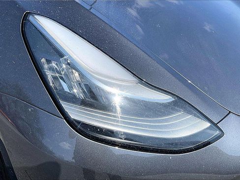 Used 2018 Tesla Model 3 Long Range image 55