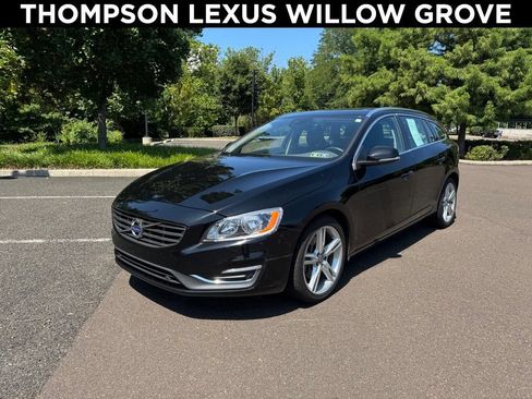 Used 2016 Volvo V60 T5 Premier AWD/4WD image 1