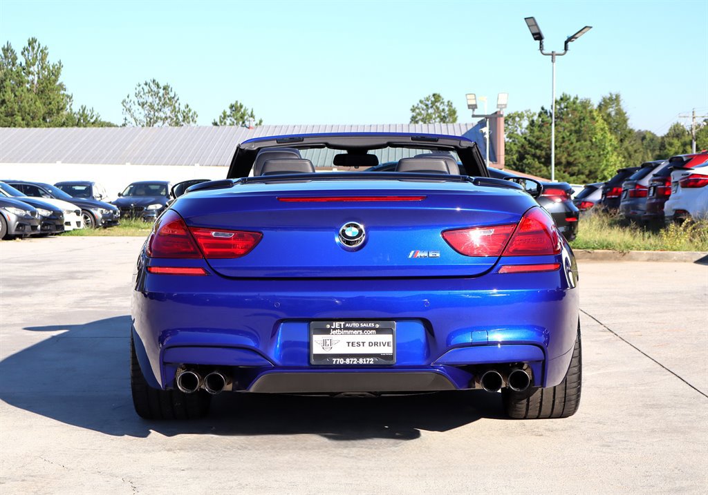 Used 2015 BMW M6 Convertible RWD image 10