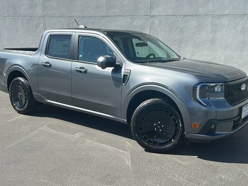 New 2025 Ford Maverick Lobo image 1