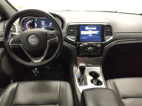 Used 2022 Jeep Grand Cherokee Limited w/ Trailer Tow Group IV image 22