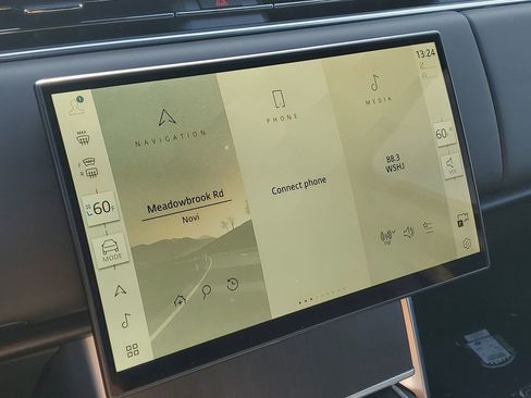 New 2026 Land Rover Range Rover SE AWD/4WD image 18