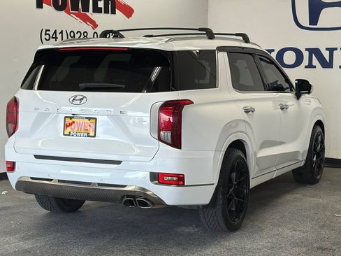 Used 2022 Hyundai Palisade Calligraphy w/ Cargo Package AWD/4WD image 3