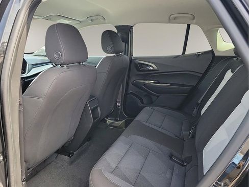 Used 2025 Chevrolet Trax LS image 9