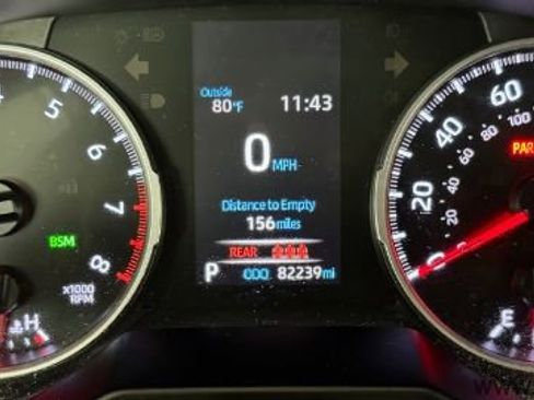 Used 2019 Toyota RAV4 XLE image 22