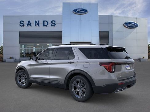 New 2026 Ford Explorer Active w/ Active Comfort Package AWD/4WD image 4