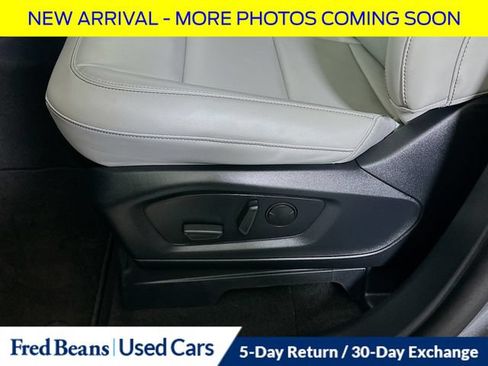 Used 2026 Ford Explorer Active w/ Active Comfort Package AWD/4WD image 19