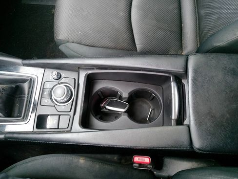 Used 2017 MAZDA MAZDA3 Sport FWD image 31