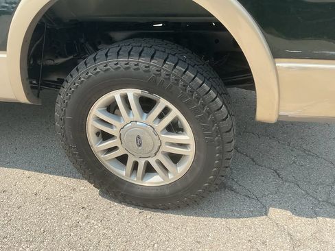 Used 2013 Ford F150 Lariat w/ Luxury Equipment Group AWD/4WD image 10