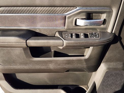New 2025 RAM 2500 Big Horn AWD/4WD image 35