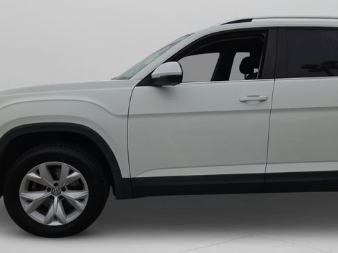 Used 2018 Volkswagen Atlas SE image 32