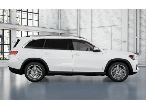 New 2026 Mercedes-Benz GLS 450 4MATIC image 16