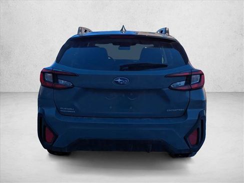 Used 2024 Subaru Crosstrek 2.0i Premium image 6