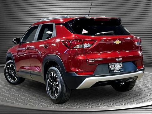 Used 2022 Chevrolet TrailBlazer LT AWD/4WD image 4