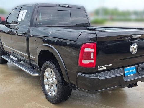 Used 2021 RAM 2500 Limited w/ Body Color Bumper Group AWD/4WD image 3
