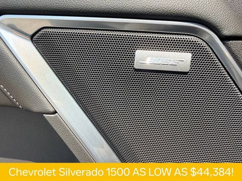 Used 2022 Chevrolet Silverado 1500 LT Trail Boss w/ LT Trail Boss Premium Package AWD/4WD image 12