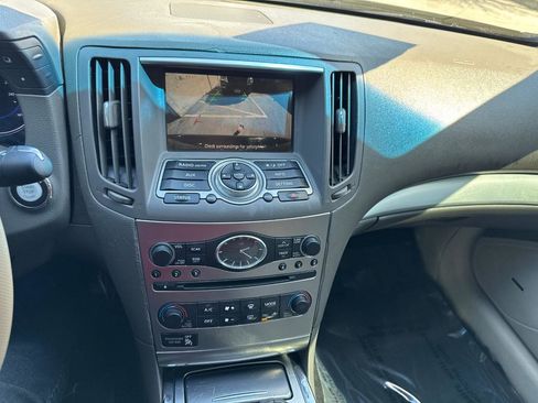 Used 2011 INFINITI G37 4dr x AWD w/ Premium Pkg image 15