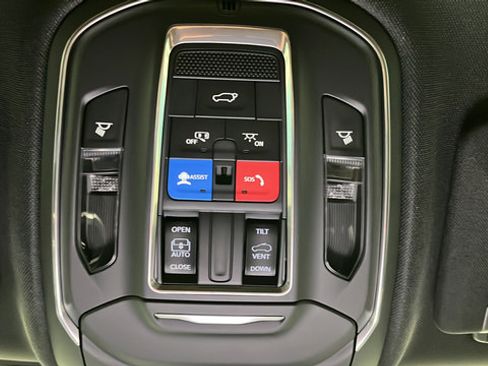 New 2026 Jeep Grand Cherokee L 4WD image 35