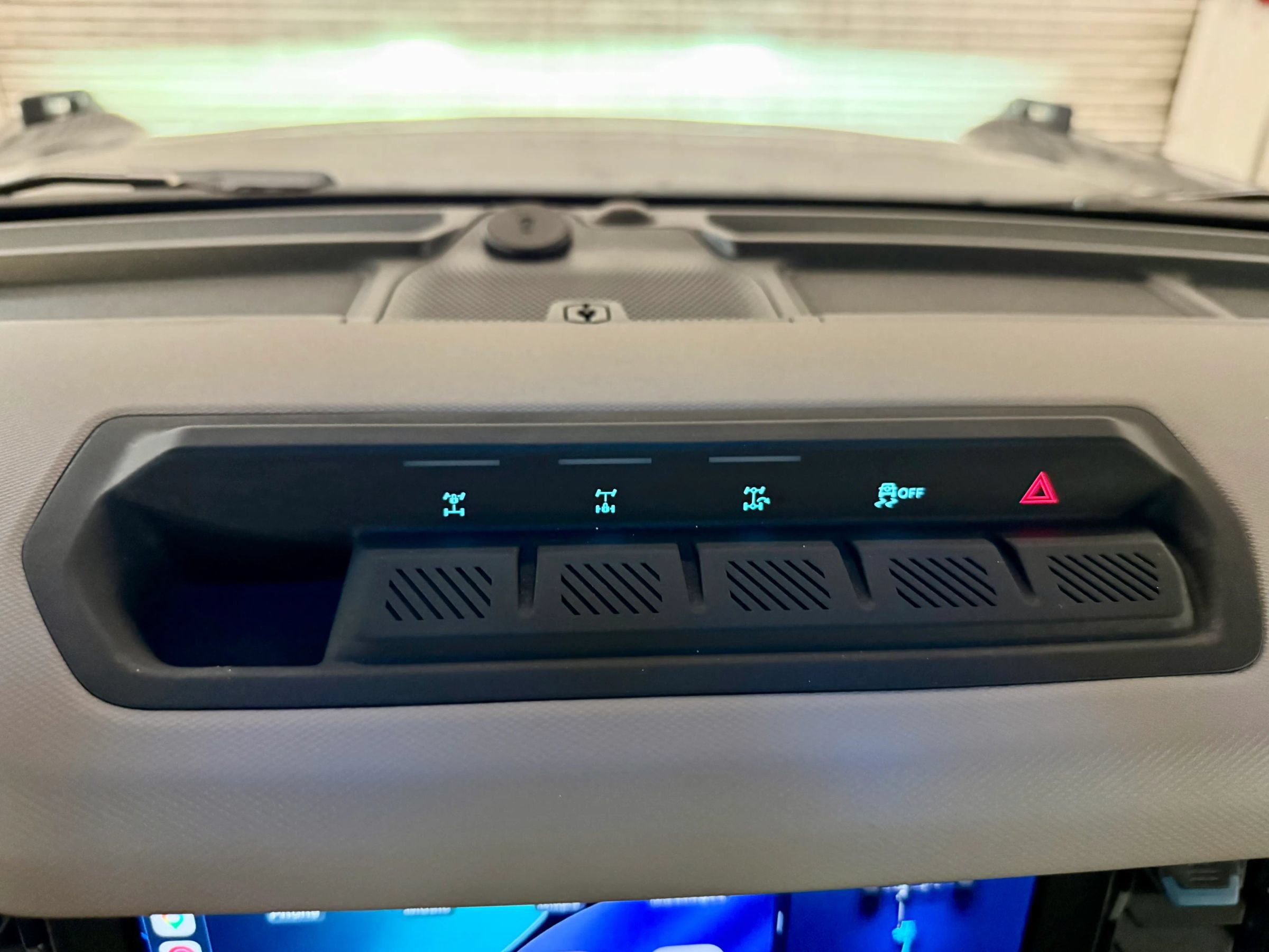 Used 2023 Ford Bronco Wildtrak AWD/4WD image 15