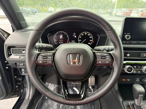 Used 2024 Honda Civic Sport image 13