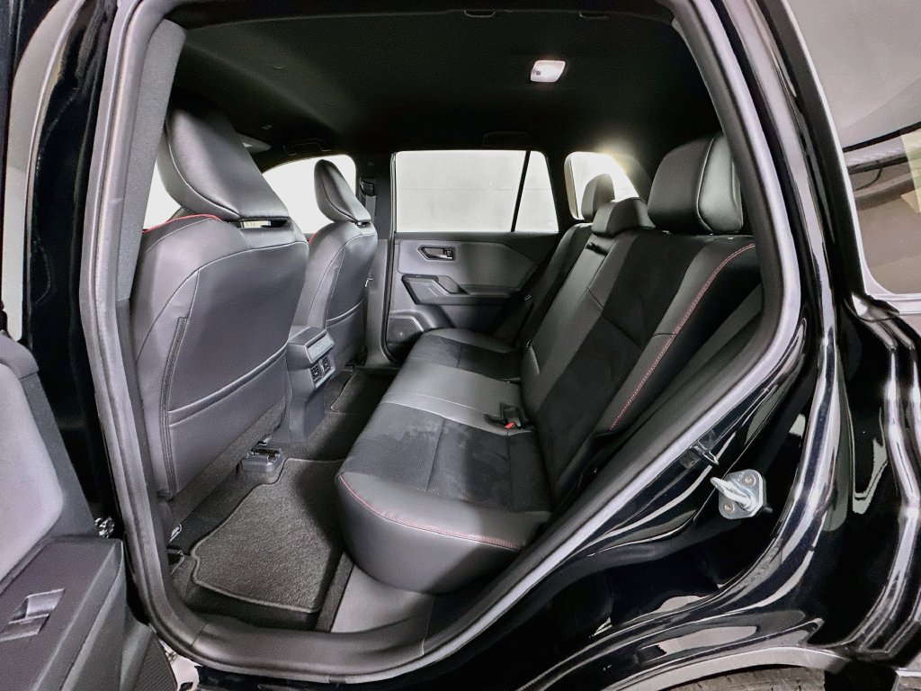 Used 2026 Toyota RAV4 AWD Plug-in Hybrid image 24