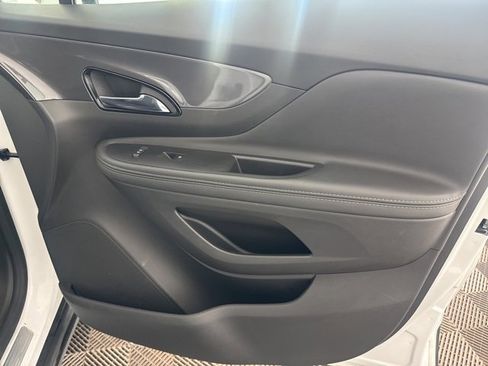 Used 2022 Buick Encore Preferred w/ Safety Package II image 24