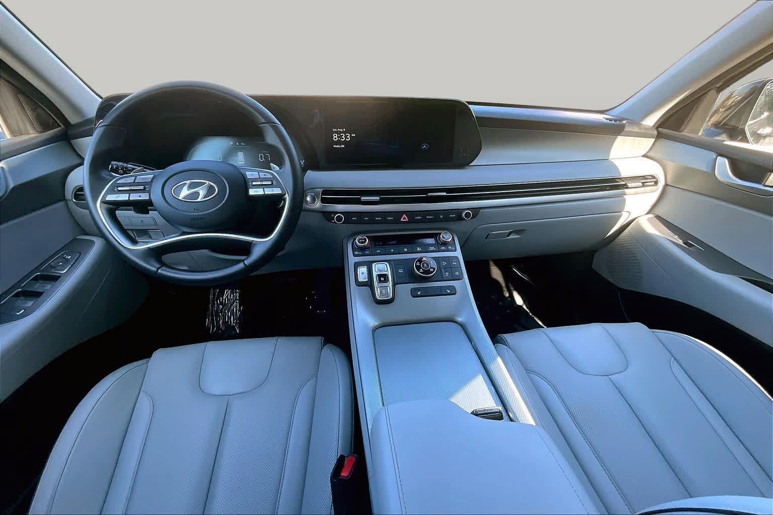 Used 2025 Hyundai Palisade SEL AWD/4WD image 16