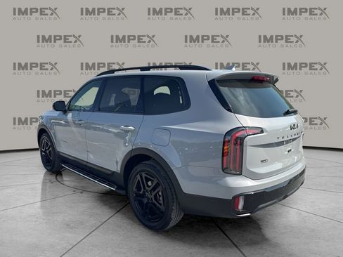 Used 2025 Kia Telluride SX X-Line image 3