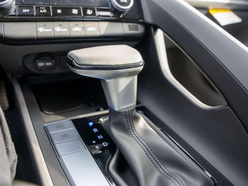 New 2025 Hyundai Elantra Sport image 25